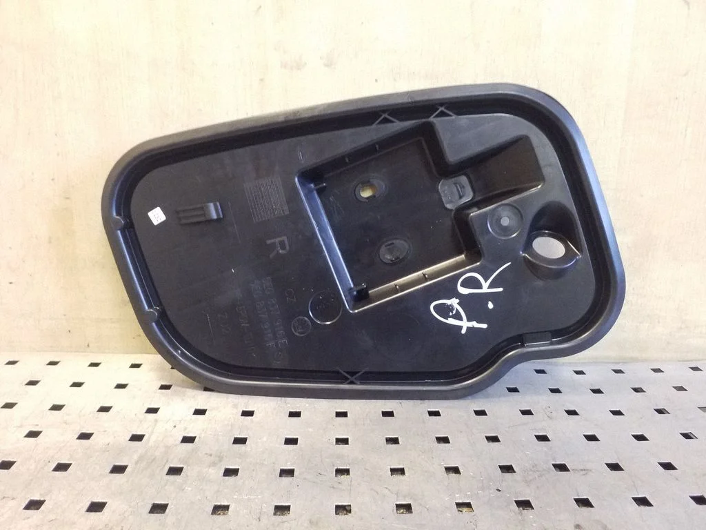 Other front door trim element – Skoda Octavia Mk4 (2019-)