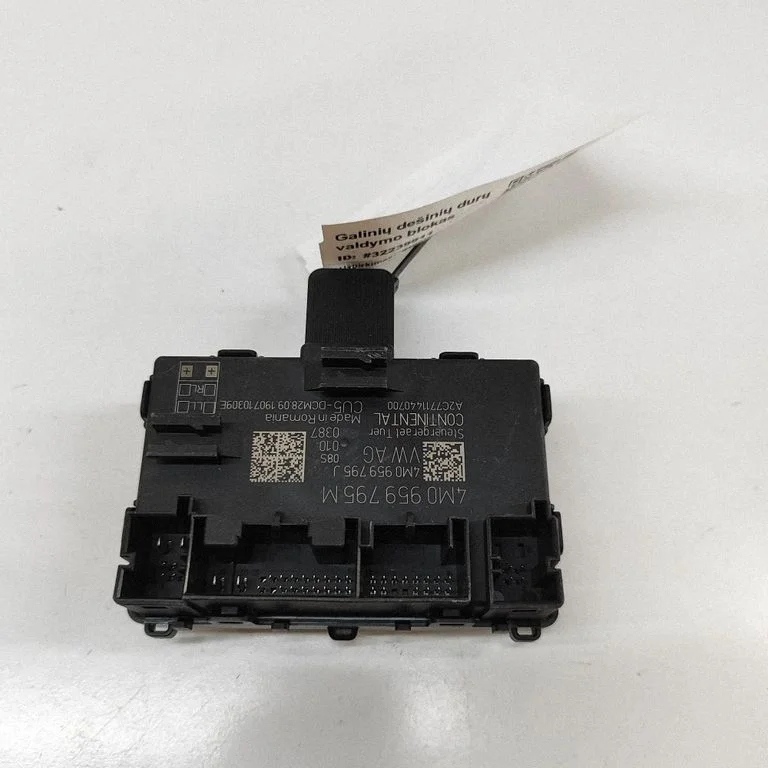 Durvju elektronikas vadības bloks 4M0959795J