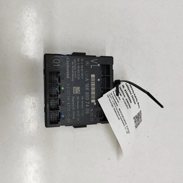 Durvju elektronikas vadības bloks A1669013801