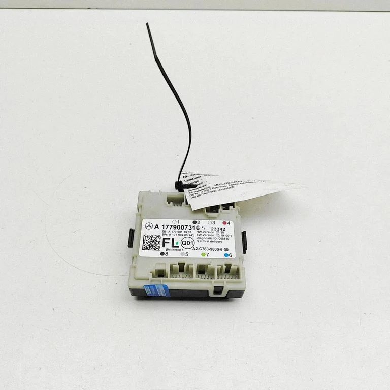 Durvju elektronikas vadības bloks A1779013907