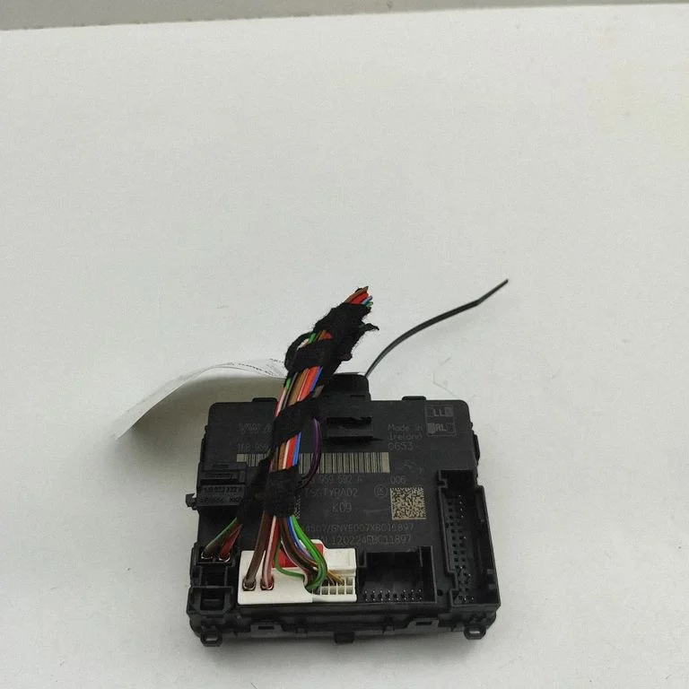 Door control unit/module – Audi Q4 e-tron (2021-)