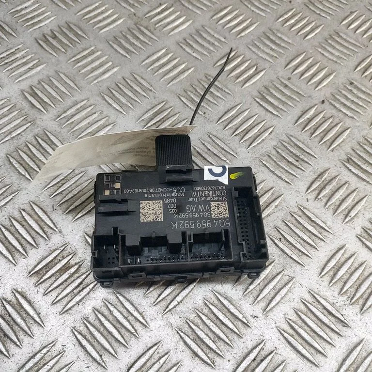 Durvju elektronikas vadības bloks 5Q4959592K