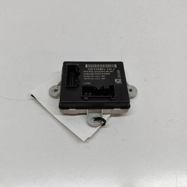 Durvju elektronikas vadības bloks F1ET14C108AG
