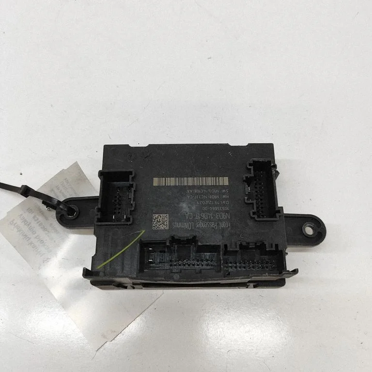 Durų elektronikos valdymo blokas