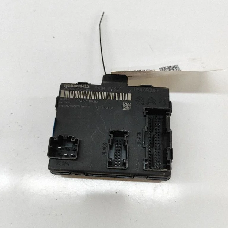 Durvju elektronikas vadības bloks A207717031500