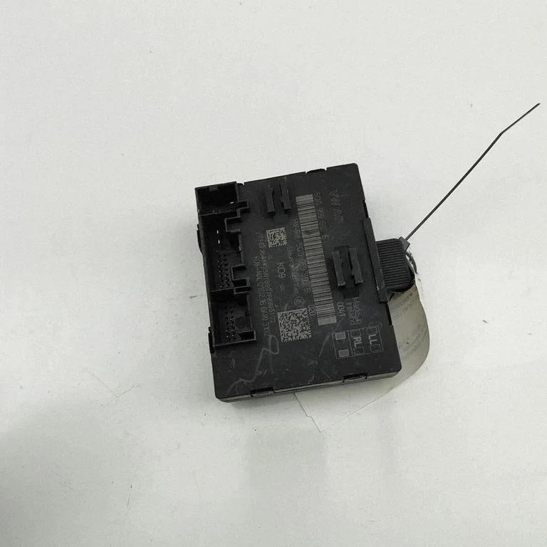 Door control unit/module – Audi A3 S3 8V (2013-2019)