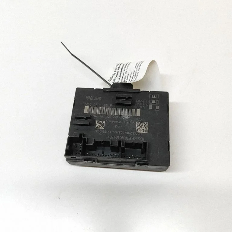 Moduł drzwi 5Q0959595B