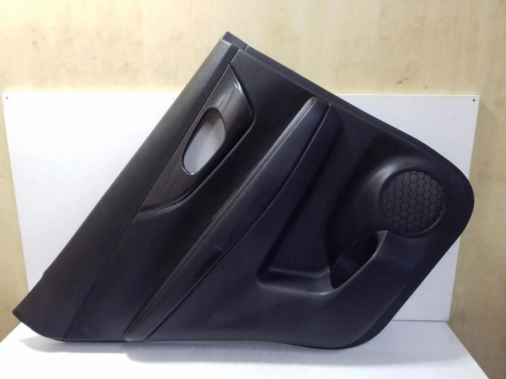 Tagumiste uste sisevooder – Nissan X-Trail T32 (2014-2021)