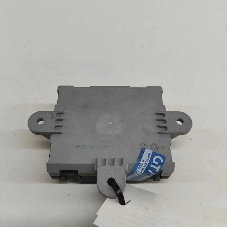 Durvju elektronikas vadības bloks J8A214D617CC