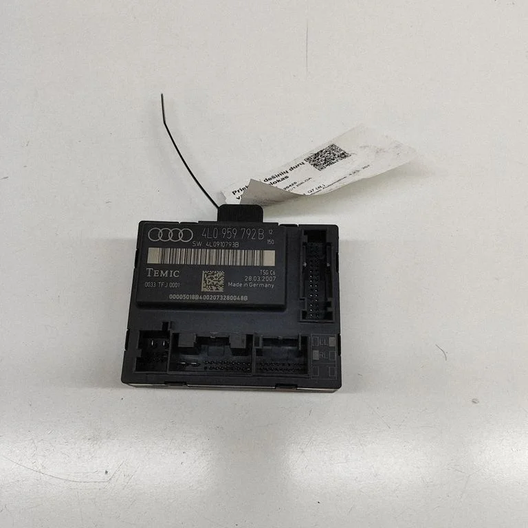 Durvju elektronikas vadības bloks 4L0910793B