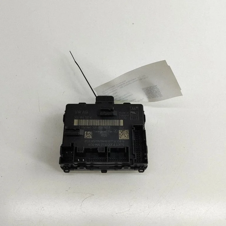 Durvju elektronikas vadības bloks 5Q0959592F