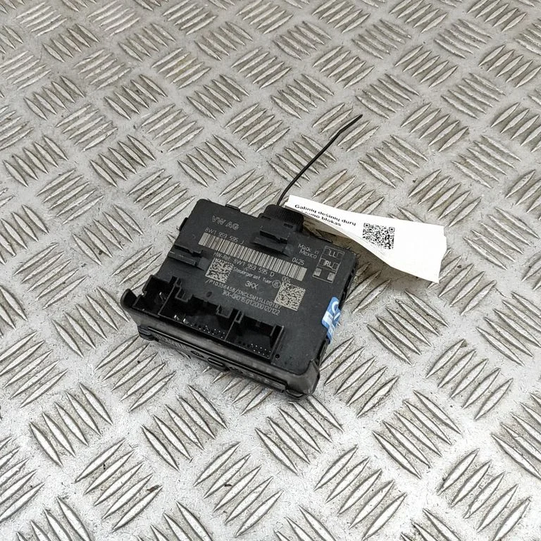 Door control unit/module 8W1959595D