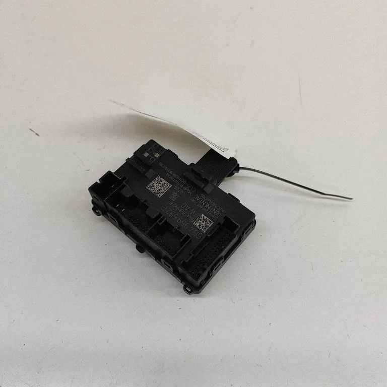 Durvju elektronikas vadības bloks 5Q4959592F