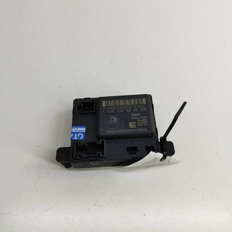 Durvju elektronikas vadības bloks A9068204026