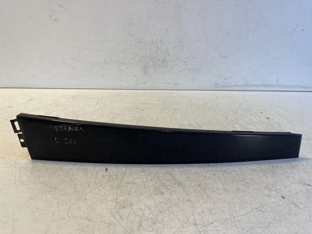 Other rear door trim element