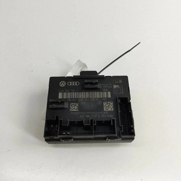 Durvju elektronikas vadības bloks 4G8959792G