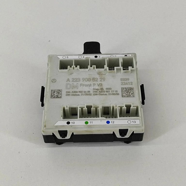 Durvju elektronikas vadības bloks A2069023605