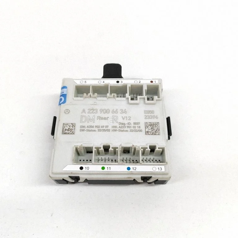 Durvju elektronikas vadības bloks A2069024907