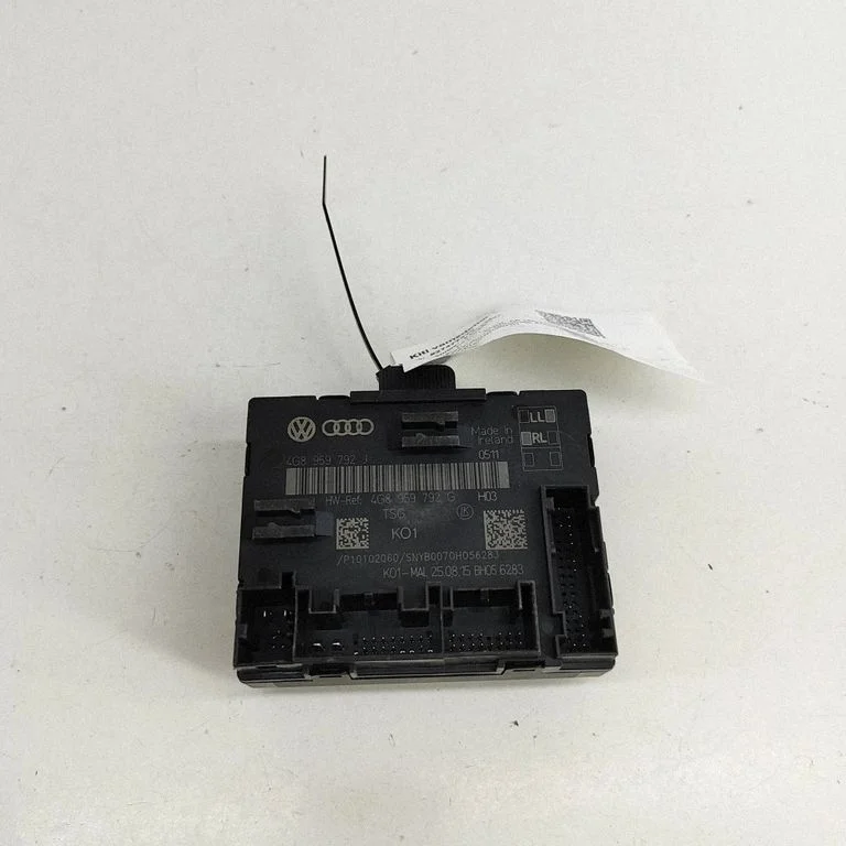 Durvju elektronikas vadības bloks 4G8959792G