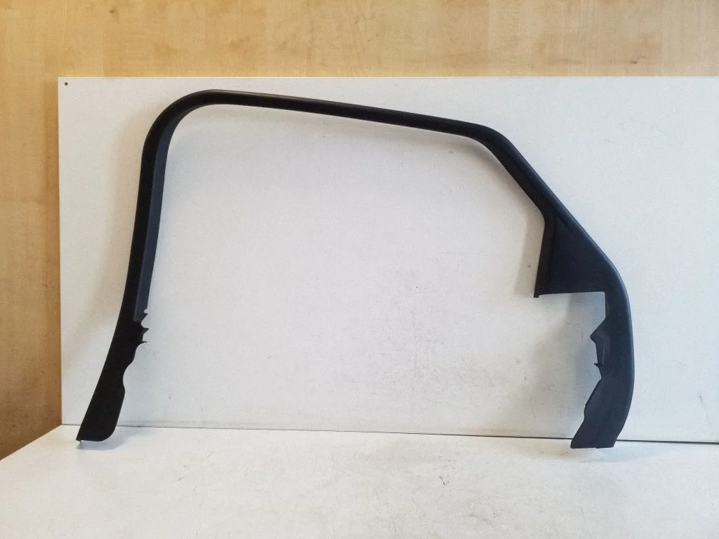 Muu tagumise ukse viimistluse osa AW93F25560AB