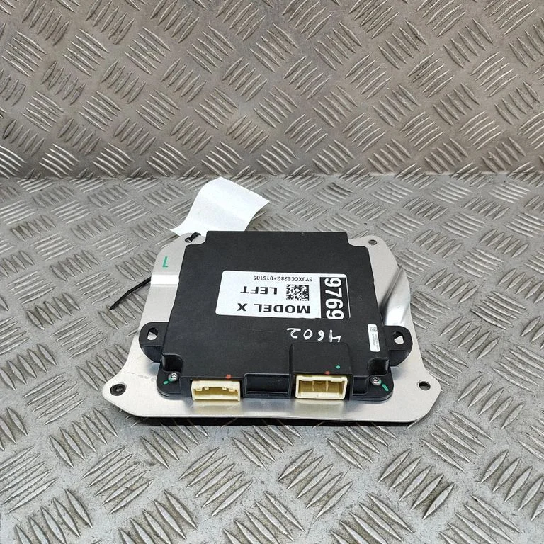 Door control unit/module 103722210C