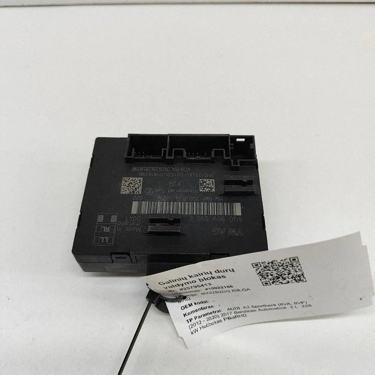 Durvju elektronikas vadības bloks 5Q0959595B