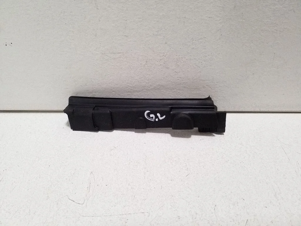 Other rear door trim element – Lexus NX (2014-2021)