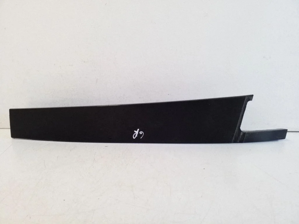 Other rear door trim element 658839902