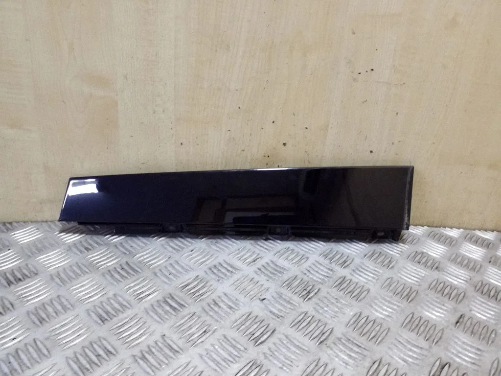 Other rear door trim element – Volvo XC90 (2014-)