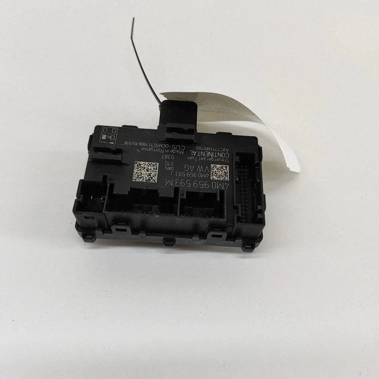 Durvju elektronikas vadības bloks 4M0959593J