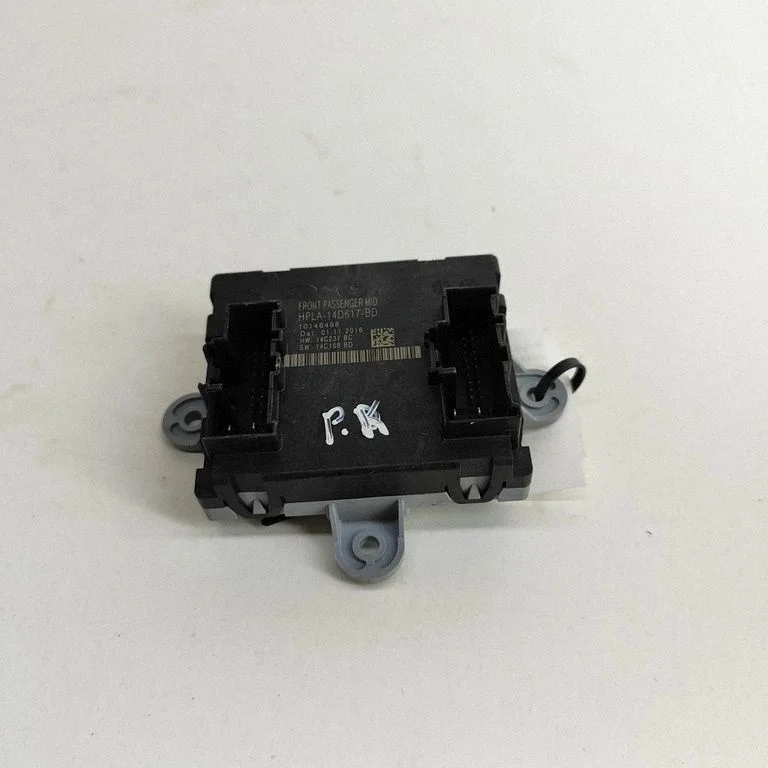 Durvju elektronikas vadības bloks – Land Rover Range Rover Sport L494 (2013-)