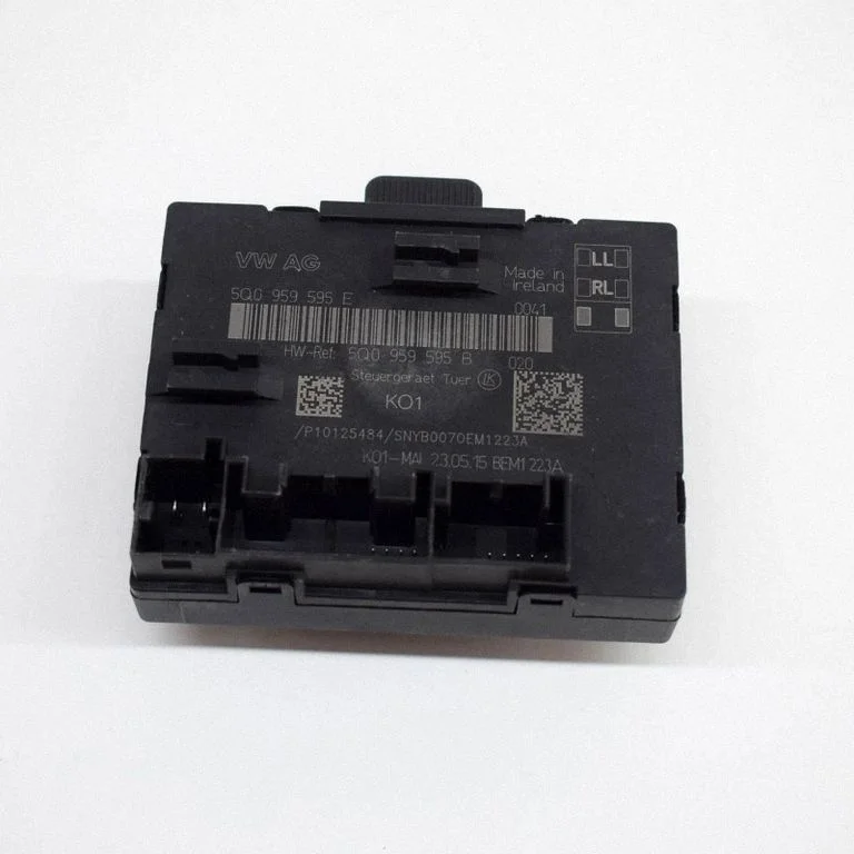 Durvju elektronikas vadības bloks 5Q0959595B