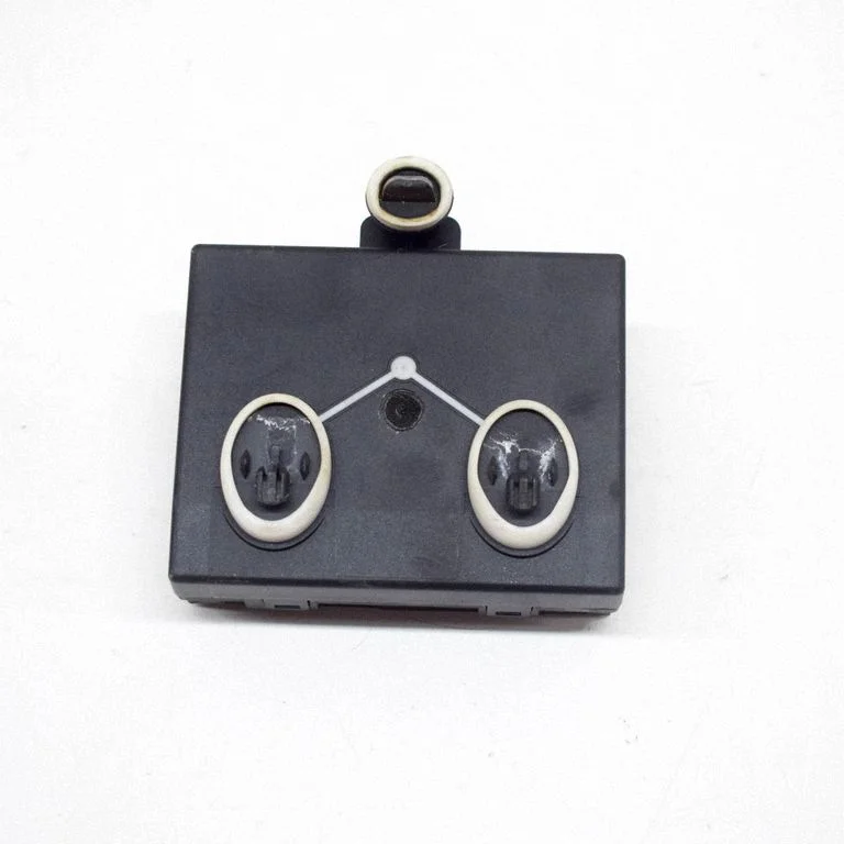 Durvju elektronikas vadības bloks 8T0959793H