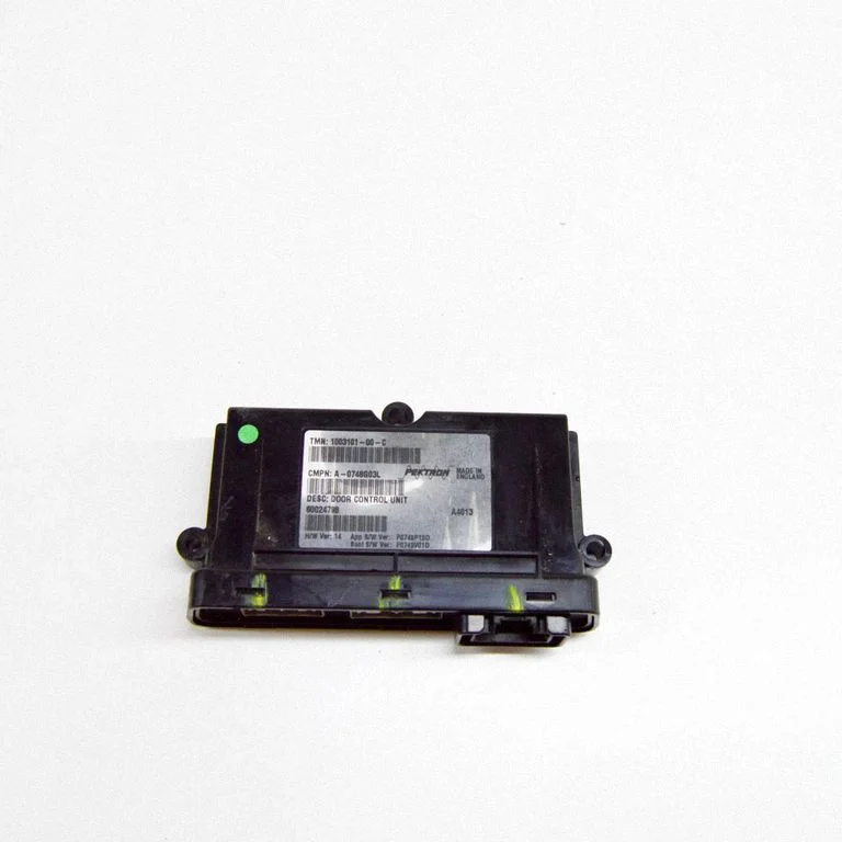 Door control unit/module – Tesla Model S (2012-)