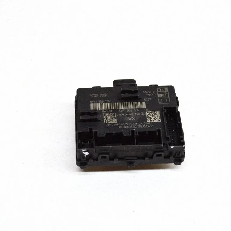 Durvju elektronikas vadības bloks 8W1959592