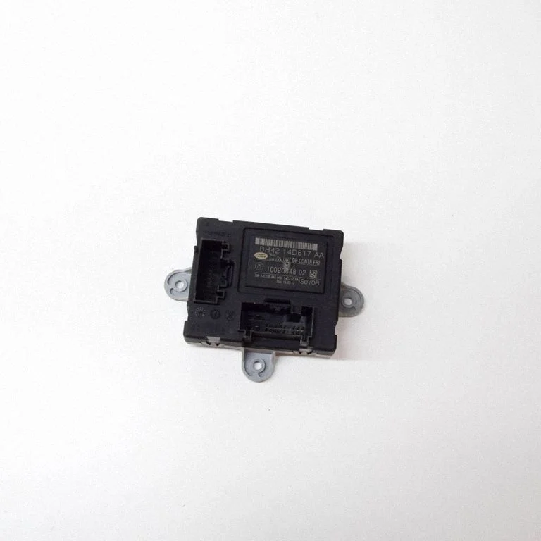 Door control unit/module – Land Rover Range Rover Sport L320 (2005-2013)