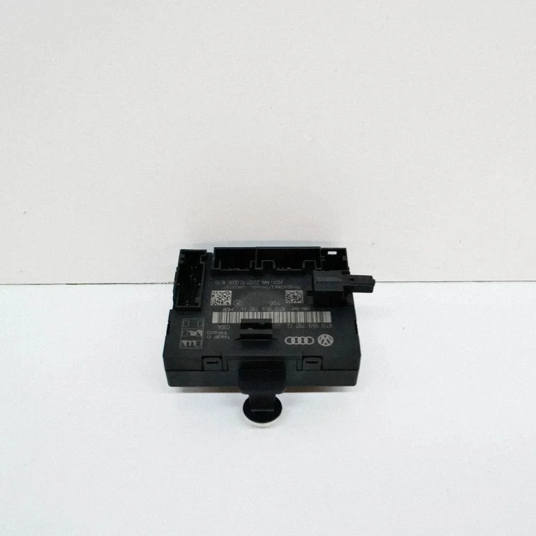 Durvju elektronikas vadības bloks – Audi A5 Sportback 8TA (2009-2016)