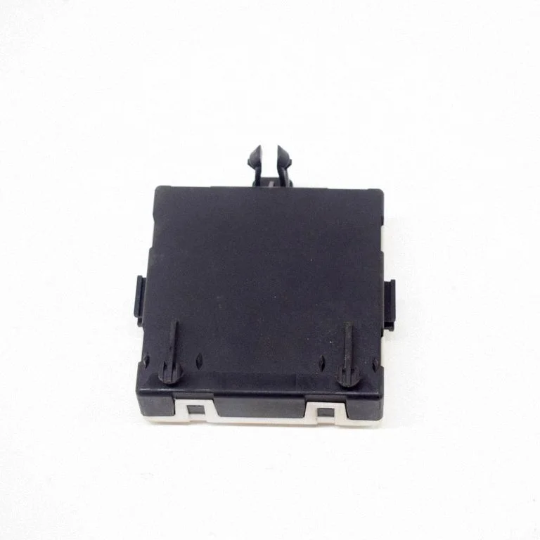 Durvju elektronikas vadības bloks – Mercedes-Benz C klase W205 (2014-2021)
