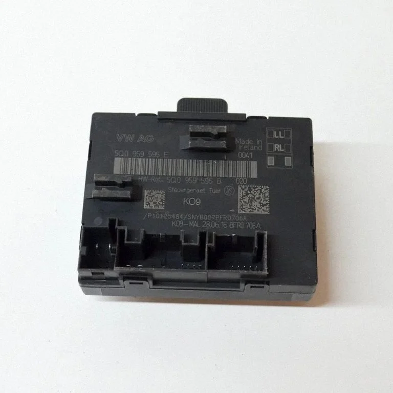 Durų elektronikos valdymo blokas