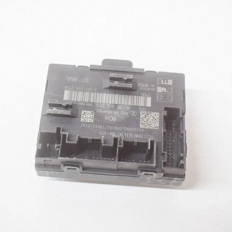 Door control unit/module – Audi RS3 (2015-2019)