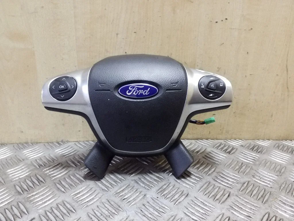 Steering wheel airbag – Ford Kuga II (2013-2019)