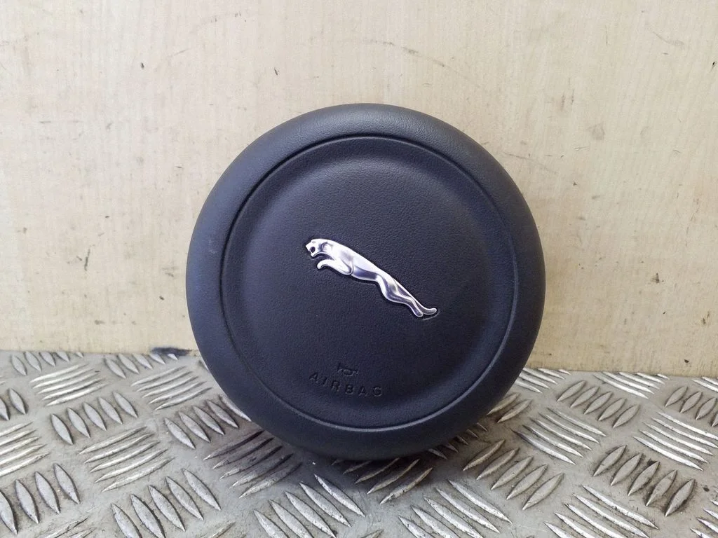 Steering wheel airbag – Jaguar XF X260 (2015-)