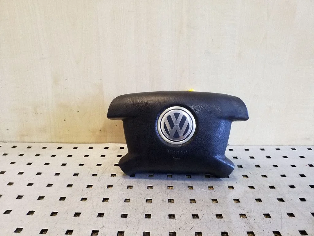 Steering wheel airbag 7H0880201J