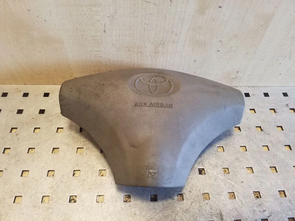 Steering wheel airbag 451300D030B