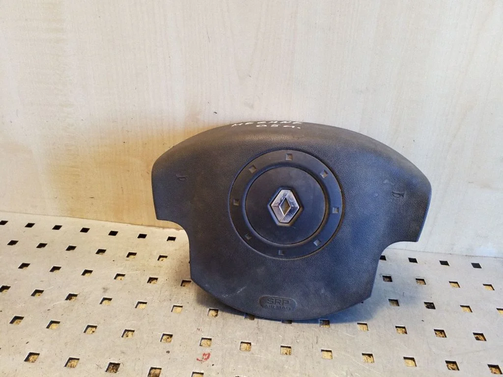 Steering wheel airbag 6010579
