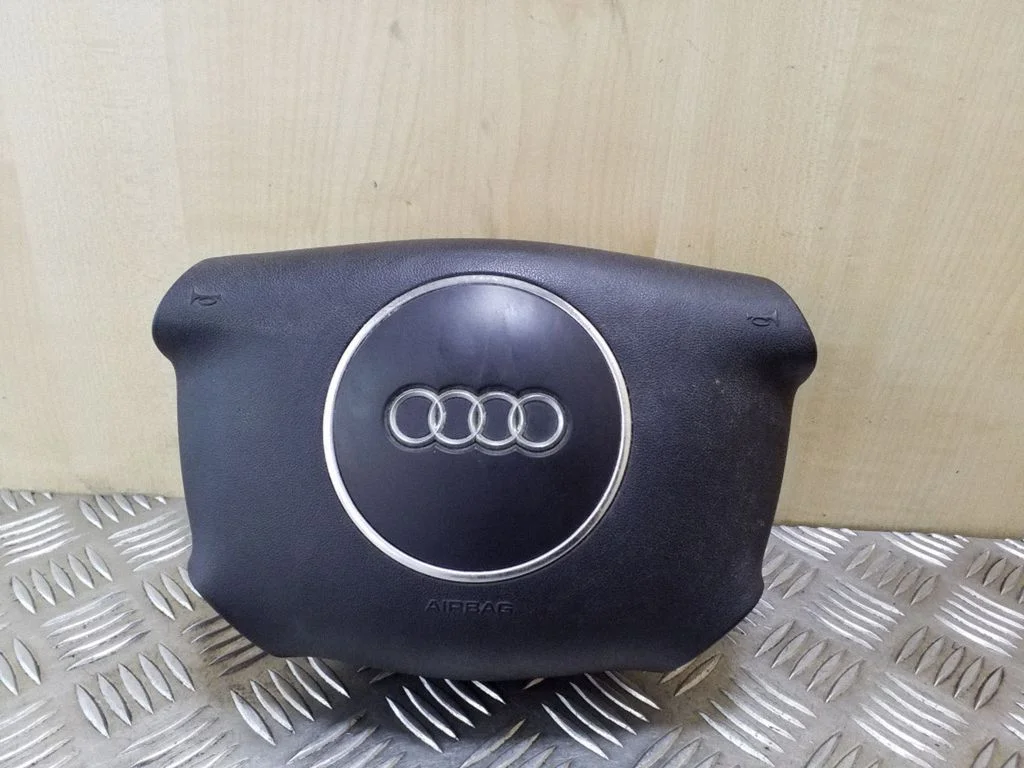 Steering wheel airbag 8E0880201AA