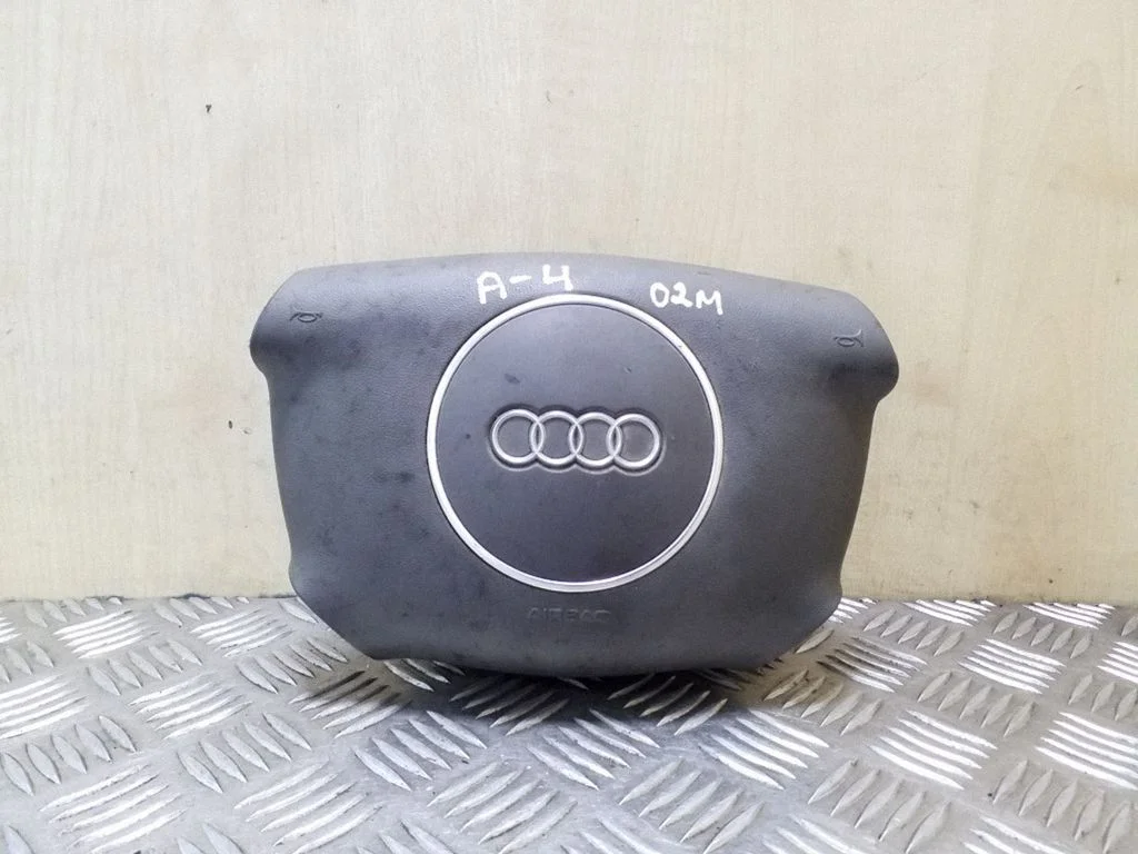Steering wheel airbag 8P0880201D