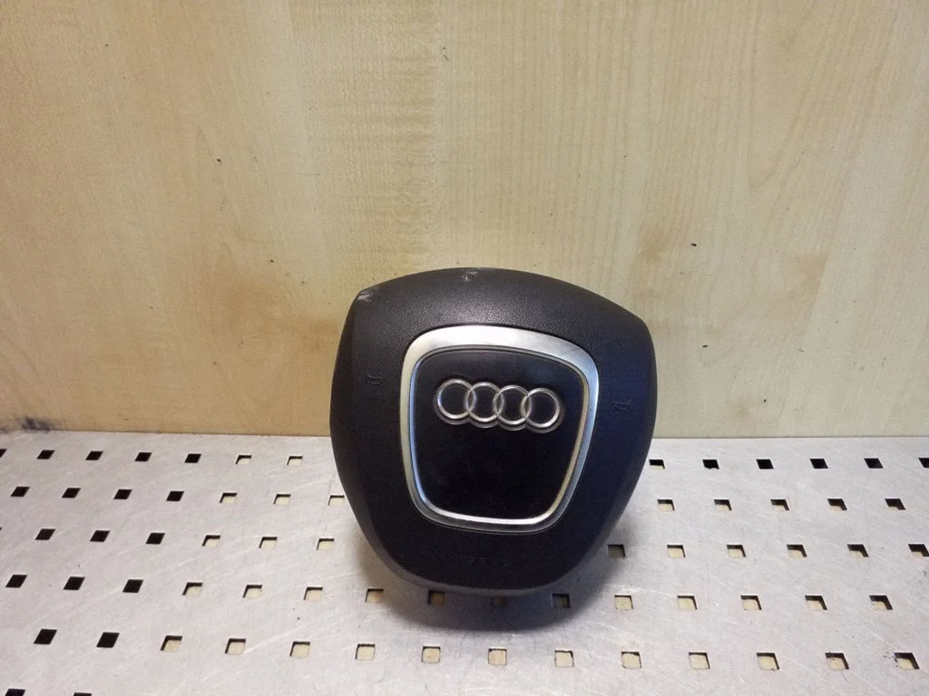 Steering wheel airbag 4F0880201AS