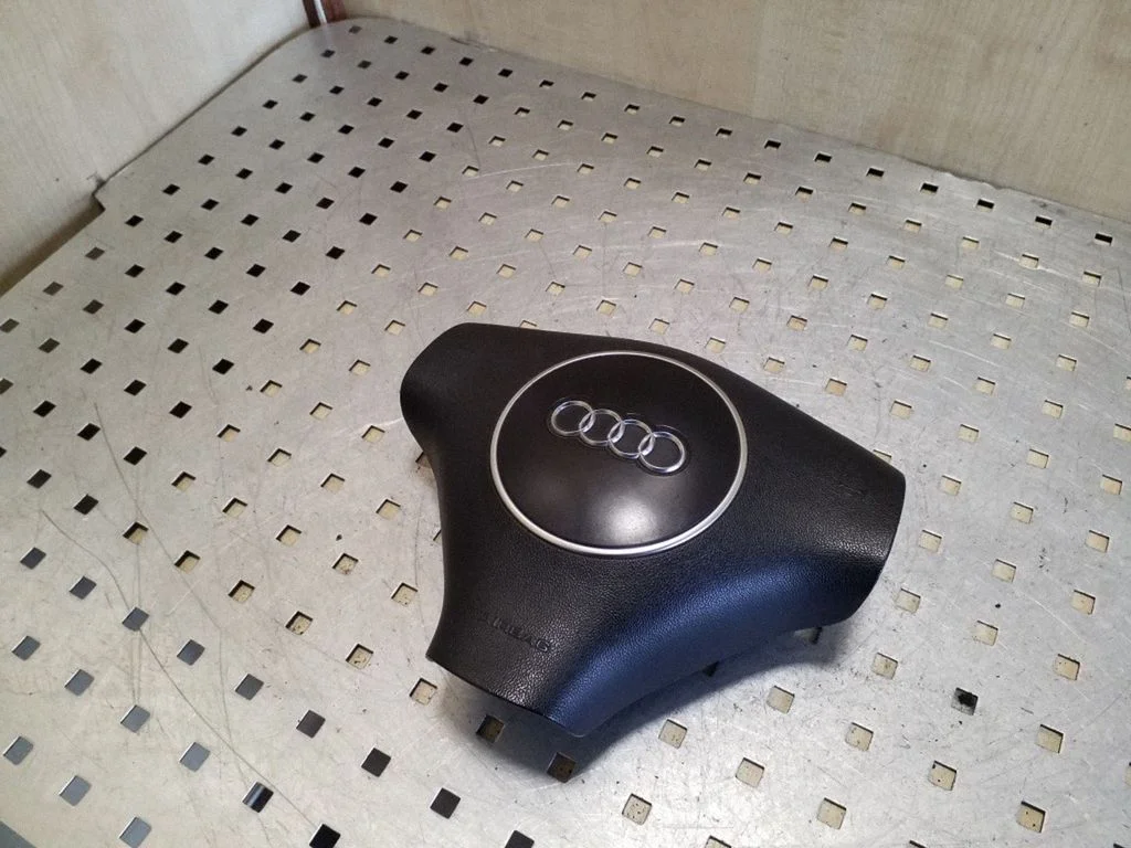 Steering wheel airbag 8E0880201AT
