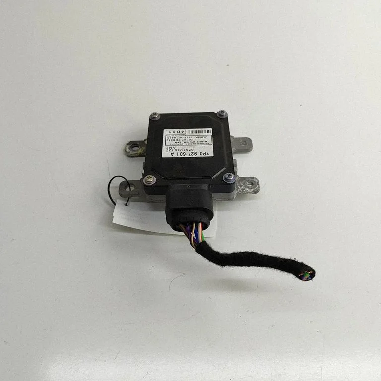 Pārnesumkārbas vadības bloks 7P0927601A